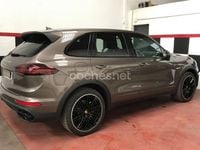 Usado Porsche Cayenne S E-Hybrid 416 CV (305 kW) 2015 Marrón SUV