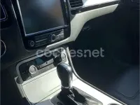 Usado VW Touareg 245 CV (180 kW) 2011 Negro SUV