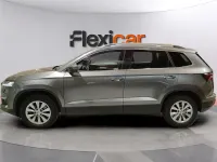 Usado Skoda Karoq 150 CV (110 kW) 2024 Gris SUV