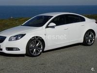 Usado Opel Insignia Sport 160 HP (117 kW) 2012 Branco Sedan