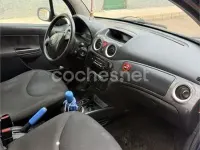 Usado Citroën C3 Furio 70 CV (51 kW) 2007 Azul Berlina