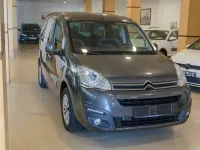 Usado Citroën Berlingo Feel 99 CV (72 kW) 2016 Gris Monovolumen