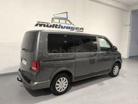 Usado VW Multivan Startline 140 CV (102 kW) 2013 Gris / plata Monovolumen