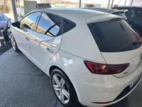 Usado Seat Leon FR 131 CV (96 kW) 2019 Blanco Utilitario