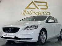 Usado Volvo V40 Momentum 190 CV (139 kW) 2014 Blanco Berlina