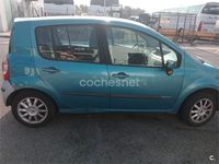 Usado Renault Modus Dynamique 98 CV (72 kW) 2005 Verde Monovolumen