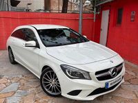 Usado Mercedes CLA220 Shooting Brake 178 CV (130 kW) 2016 Blanco Familiar