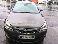 Usado Opel Astra Sport 110 HP (80 kW) 2011 Castanho Sedan