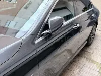 Usado Mercedes E300 321 CV (236 kW) 2022 Negro Berlina