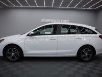 Usado Hyundai i30 116 CV (85 kW) 2021 Blanco Berlina