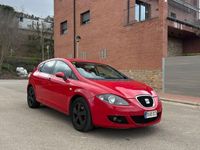 Usado Seat Leon Ecomotive 105 CV (77 kW) 2009 Rojo Utilitario