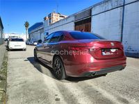 Usado Alfa Romeo Giulia Super 180 CV (132 kW) 2016 Rojo Berlina