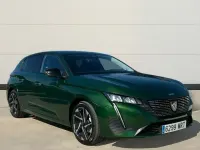 Usado Peugeot 308 Allure 130 CV (95 kW) 2024 Verde Berlina
