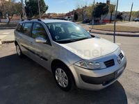 Usado Renault Mégane GrandTour Dynamique 130 CV (95 kW) 2006 Gris / plata Familiar