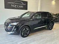 Usado Peugeot 2008 GT-line 130 CV (95 kW) 2020 Negro SUV