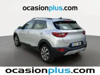 Käytetty Kia Stonic 101 HP (74 kW) 2024 Harmaa Katumaasturi
