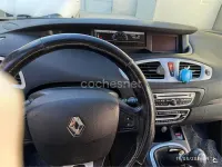 Usado Renault Grand Scénic Dynamique 105 CV (77 kW) 2010 Azul Monovolumen