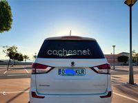 Usado Ssangyong (KGM) Rodius Limited 178 CV (130 kW) 2018 Blanco Monovolumen