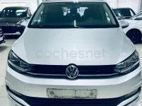 Usado VW Touran Advance 115 CV (84 kW) 2019 Gris / plata Monovolumen