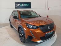 Usado Peugeot 2008 Allure 130 CV (95 kW) 2022 Naranja SUV