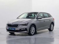 Usado Skoda Scala 150 CV (110 kW) 2022 Gris Utilitario