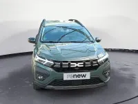 Usado Dacia Jogger Extreme 100 CV (73 kW) 2023 Verde Monovolumen
