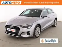 Usado Audi A3 Advanced Plus 110 CV (80 kW) 2023 Gris / plata Berlina