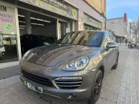 Usado Porsche Cayenne 245 CV (180 kW) 2012 Gris / plata SUV