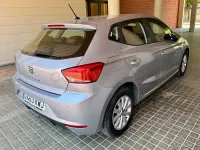 Usado Seat Ibiza Style 80 CV (58 kW) 2019 Gris / plata Utilitario