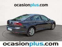Usado VW Passat Business 120 CV (88 kW) 2019 Gris Berlina