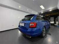 Usado Skoda Octavia RS 184 CV (135 kW) 2019 Azul Familiar