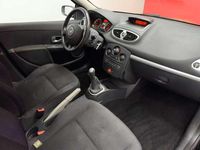 Usado Renault Clio II Authentique 86 CV (63 kW) 2008 Negro Utilitario