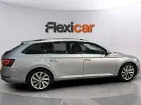 Usado Skoda Superb LAURIN & KLEMENT 190 CV (139 kW) 2018 Gris Familiar