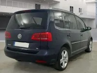 Usado VW Touran Sport 140 CV (102 kW) 2013 Azul Monovolumen