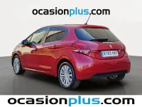 Usado Peugeot 208 Style 82 CV (60 kW) 2018 Rojo Utilitario