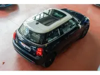 Usado Mini Cooper SE 135 kW (184 CV) 2021 Negro Utilitario