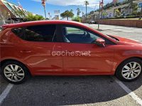 Usado Seat Leon Ecomotive 110 CV (80 kW) 2016 Rojo Berlina