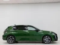 Usado Peugeot 308 Allure 130 CV (95 kW) 2023 Verde Berlina