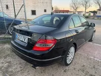 Usado Mercedes C320 Avantgarde 224 CV (164 kW) 2007 Negro Familiar