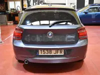 Usado BMW 118 150 CV (110 kW) 2015 Gris / plata Utilitario