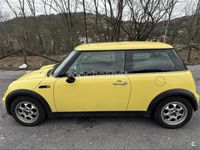 Usado Mini ONE 90 CV (66 kW) 2004 Amarillo Utilitario