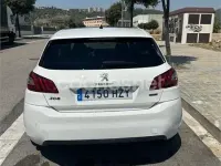 Usado Peugeot 308 Active 120 CV (88 kW) 2014 Blanco Berlina