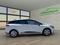 Usado Renault Clio LIMITED 90 CV (66 kW) 2018 Blanco Familiar