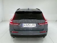Usado Volvo V60 Momentum 197 CV (144 kW) 2021 Gris / plata Familiar