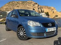 Usado VW Polo Advance 70 CV (51 kW) 2006 Azul Utilitario