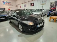 Usado Renault Mégane Dynamique 115 CV (84 kW) 2013 Negro Berlina