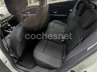 Usado Renault Mégane GrandTour LIMITED 115 CV (84 kW) 2014 Blanco Familiar