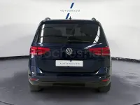 Usado VW Touran Business 116 CV (85 kW) 2020 Azul Monovolumen