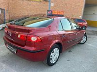 Usado Renault Laguna II Authentique 110 CV (80 kW) 2006 Granate Berlina