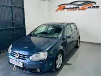 Usado VW Golf V Sportline 140 CV (102 kW) 2007 Gris / plata Berlina